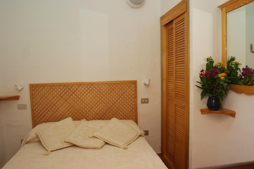Chrysalis Bay Aparthotel Porto Cervo Bilik gambar